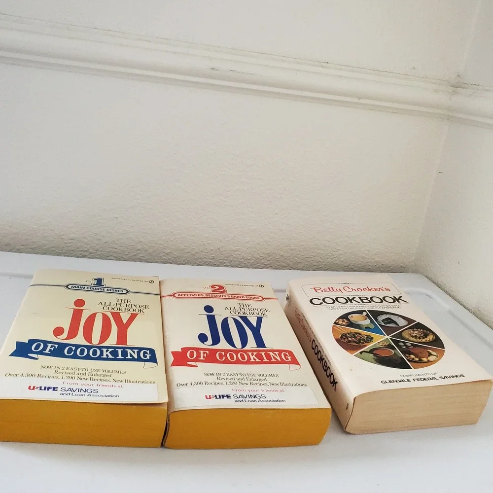 N/A vintage cookbook